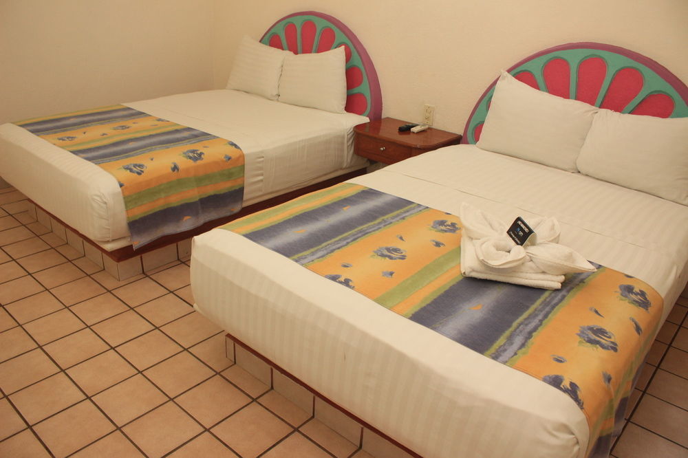 Am Amakal Hotel & Park Санта-Крус-Хуатулко Экстерьер фото
